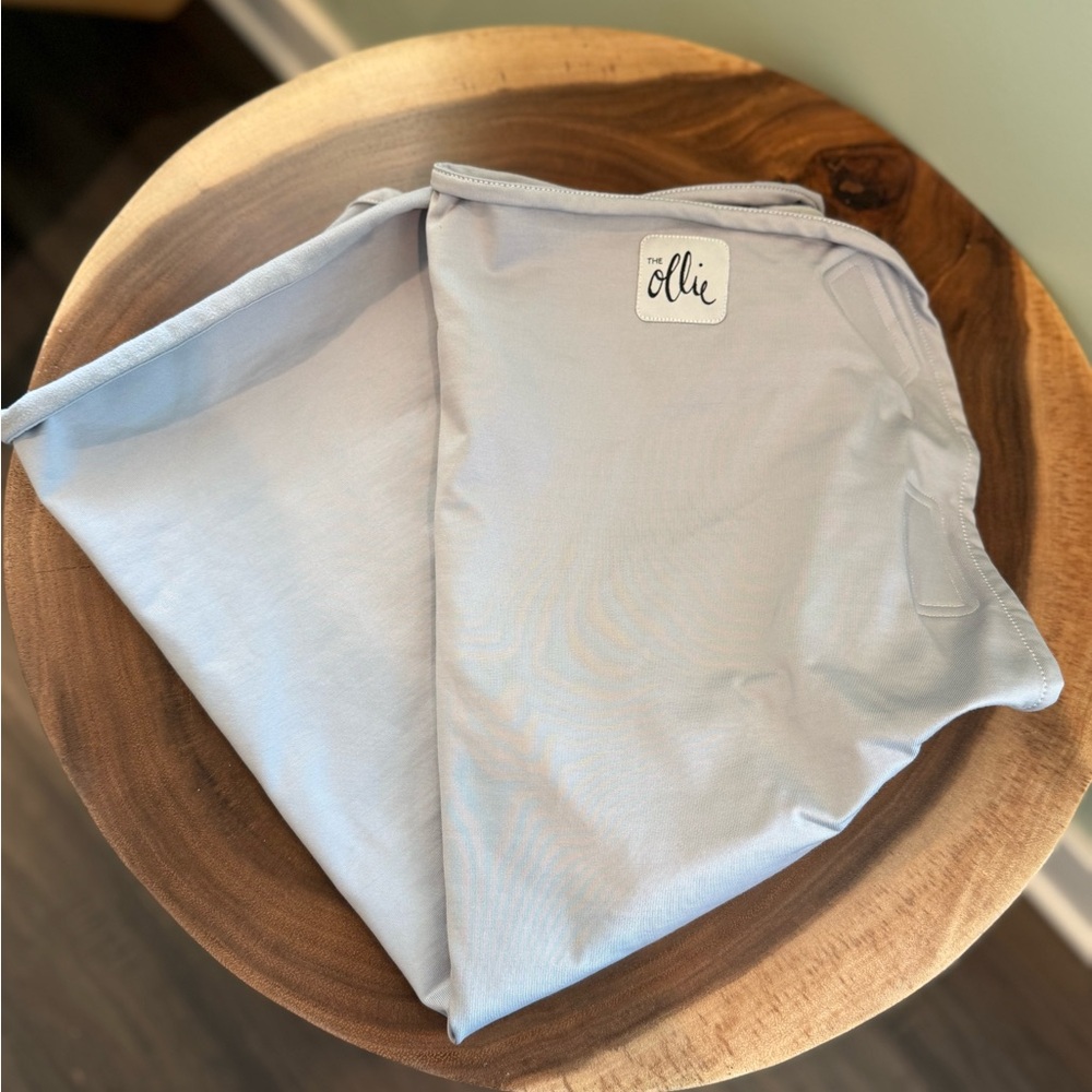 Ollie Baby Swaddle in Light Grey